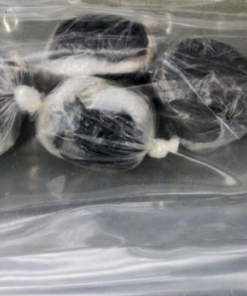 Alternative view of Black Tar Heroine