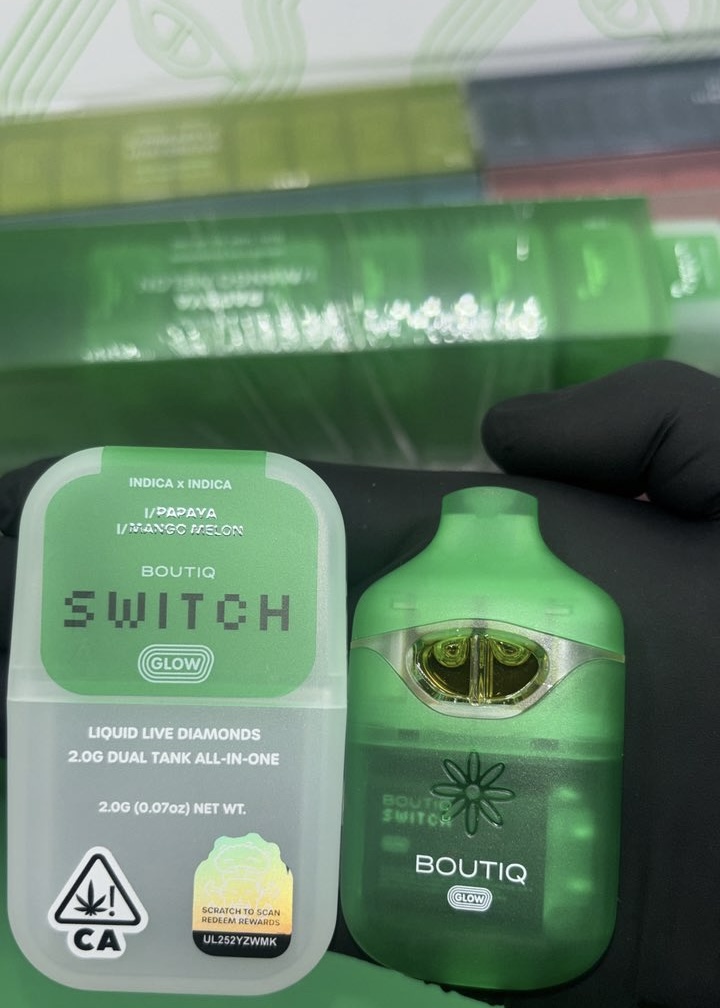 V4 BOUTIQ SWITCH GLOW 2G DISPOSABLE – LIQUID LIVE DIAMONDS