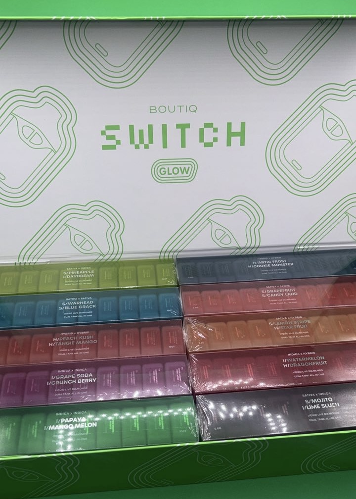V4 BOUTIQ SWITCH GLOW 2G DISPOSABLE – LIQUID LIVE DIAMONDS - Image 2